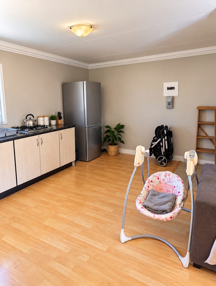 To Let 2 Bedroom Property for Rent in Melodie North West